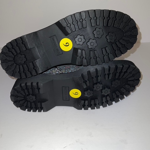 Sincerely Jules Harley Floral Combat Boots Size - Picture 7 of 8